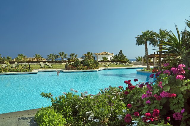 Piscine à l'Aldemar_Royal_Mare, Crète