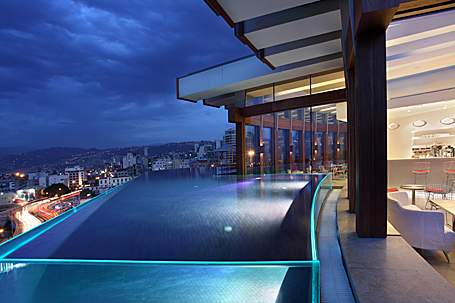 le Gray Hotel Beyrouth Le_Gray_Hotel_Beyrouth_vue_sur_Mediterranée_et_sur_le_Mont_Liban