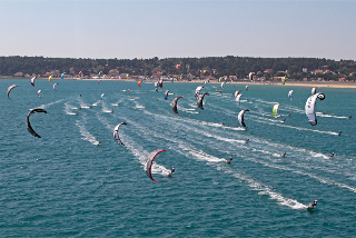 Mondial du vent 2010 des dizaines de kitesurf sur la mer