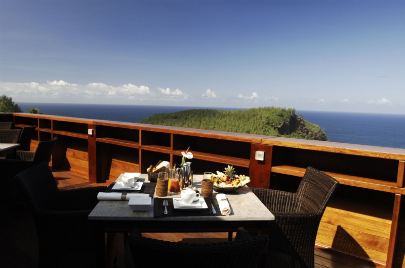 palm_hotel_restaurant