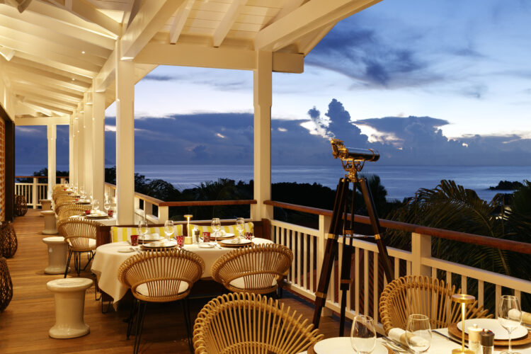 Terrasse du restaurant de l'Hôtel Barrière Le Carl Gustaf St Barth