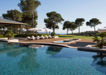 LES 5 PLUS BEAUX HÔTELS EN PROVENCE