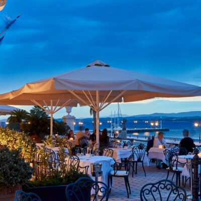 Photo depuis le restaurant donnant sur la mer de l'hôtel Poseidonion