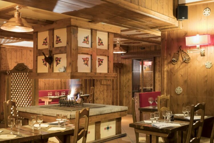 LES MEILLEURS RESTAURANTS A MERIBEL