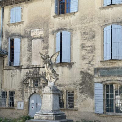 Découvrir Lourmarin