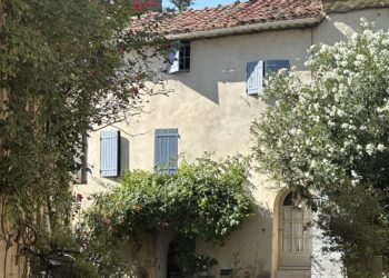 Découvrir Lourmarin