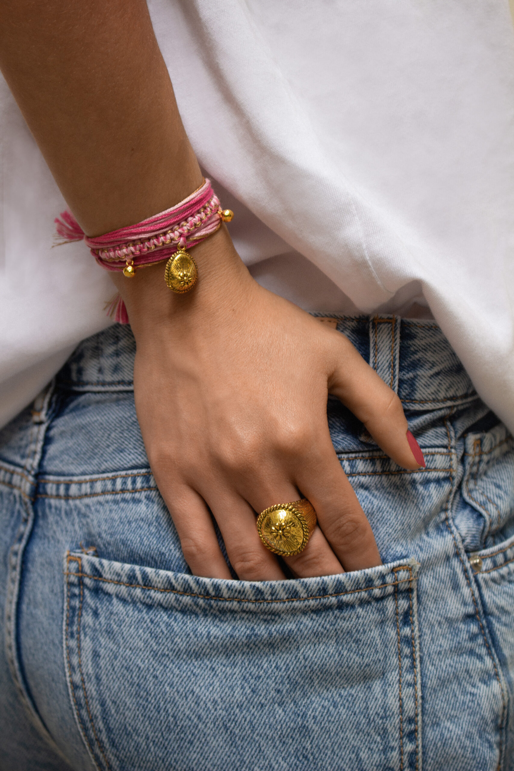 AURELIE BIDERMANN SOUTIENT OCTOBRE ROSE