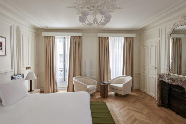HOTEL DESIGN ETRESTAURANT GASTRONOMIQUE DE LA MAISON DELANO À PARIS