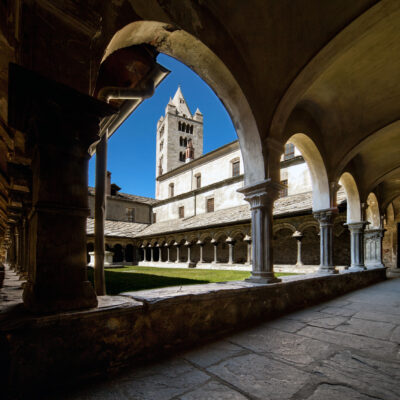 Le cloître de Sant Orso, dans la Vallée d'Aoste