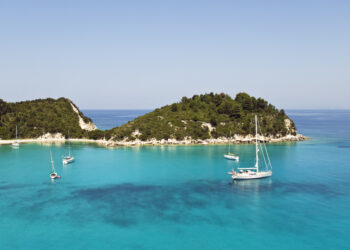 LES MERVEILLEUSES ILES IONNIENNES