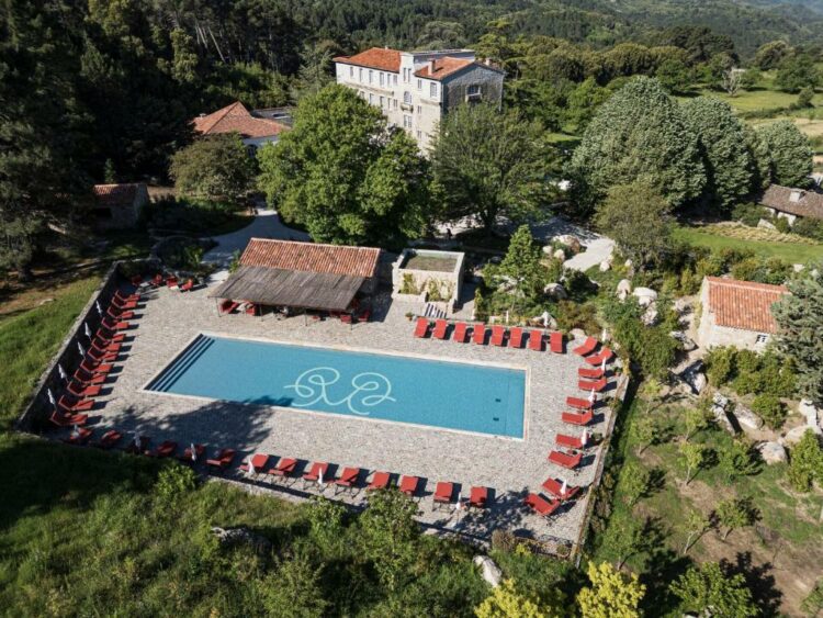 les plus beaux hôtels de Corse